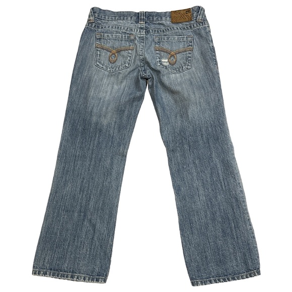 VINTAGE ROXY women's low-rise straight leg jeans w/pocket embroidery, size 3. - Picture 2 of 5